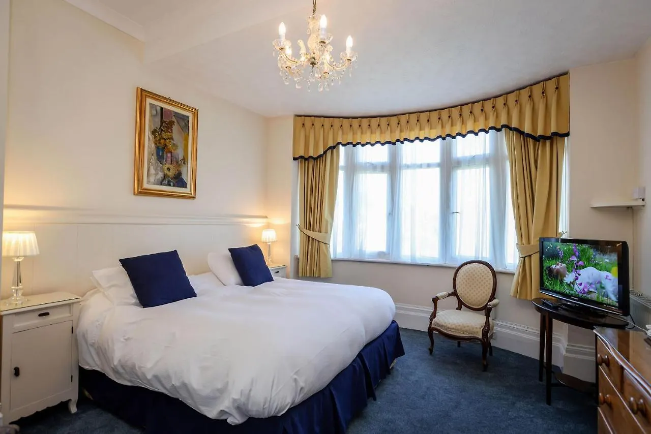 The Winter Dene Guest House Bournemouth 4*,  United Kingdom